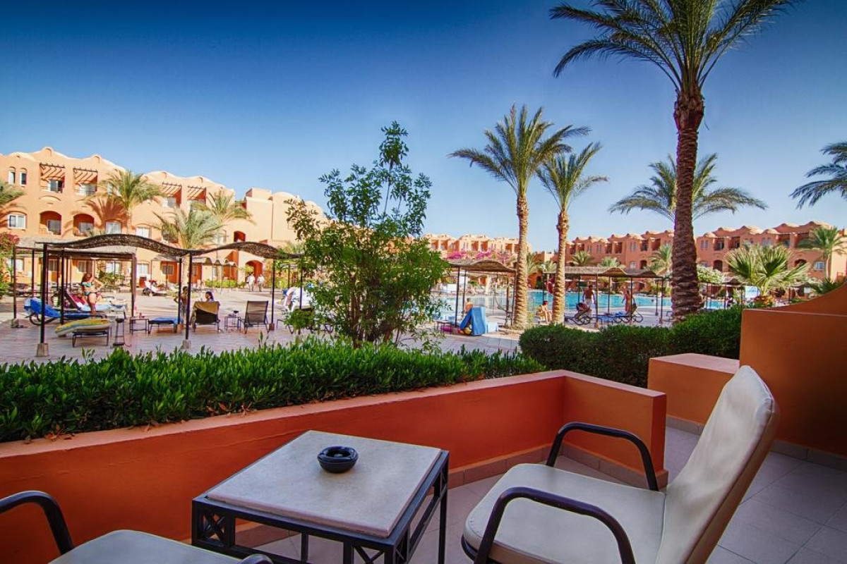 JAZ MAKADI OASIS