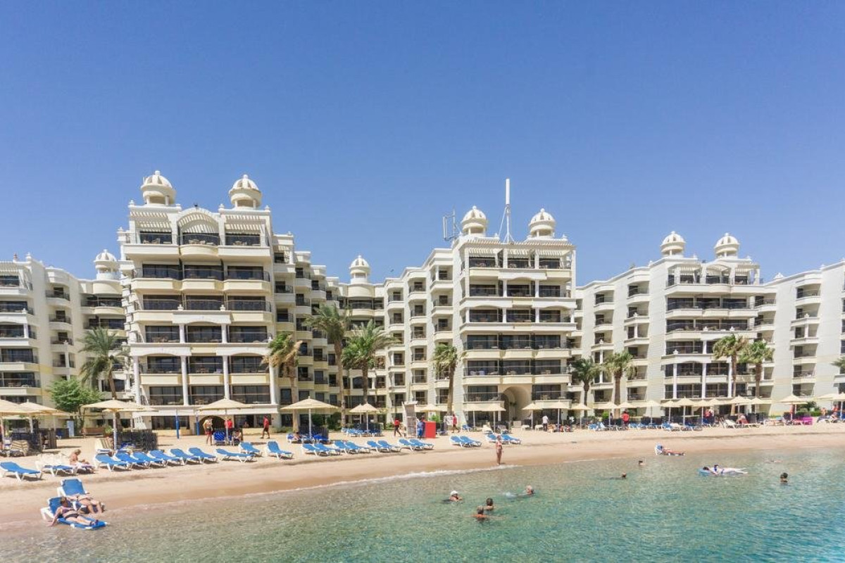SUNRISE HOLIDAYS (ADULTS ONLY)