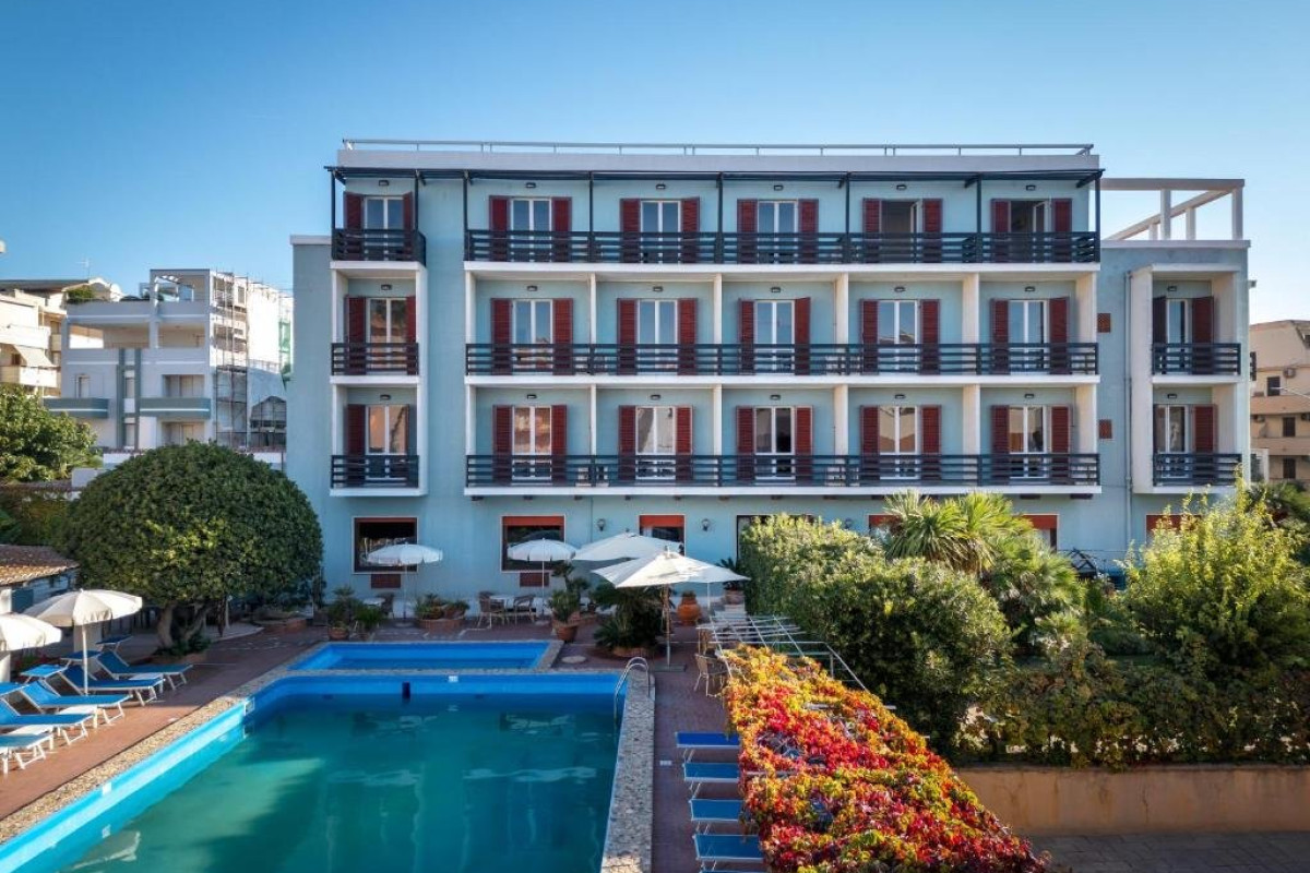 Hotel La Playa