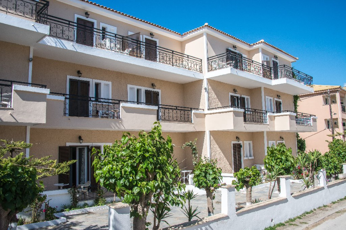 Zante Plaza Hotel and Apartments