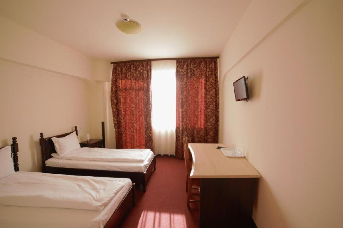 Hotel Ambasador
