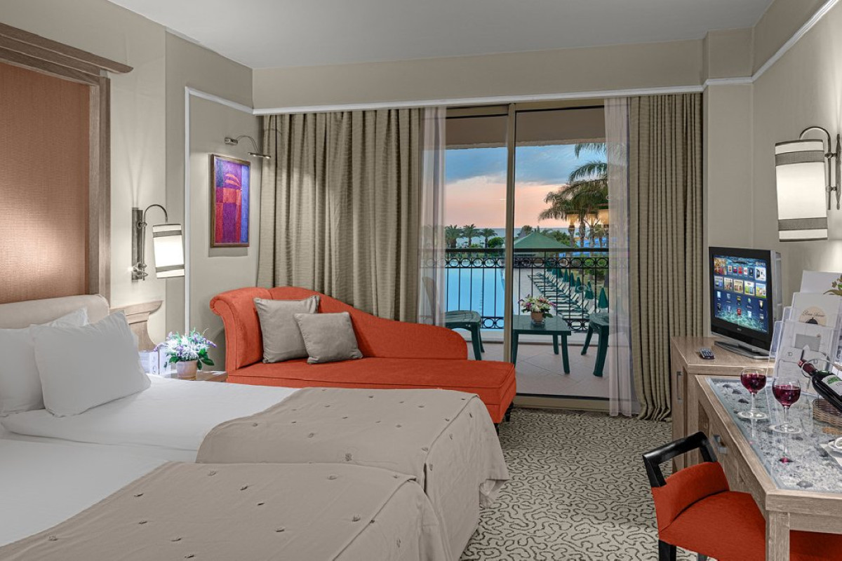 DOBEDAN BEACH RESORT COMFORT (EX.ALVA DONNA BEACH RESORT)
