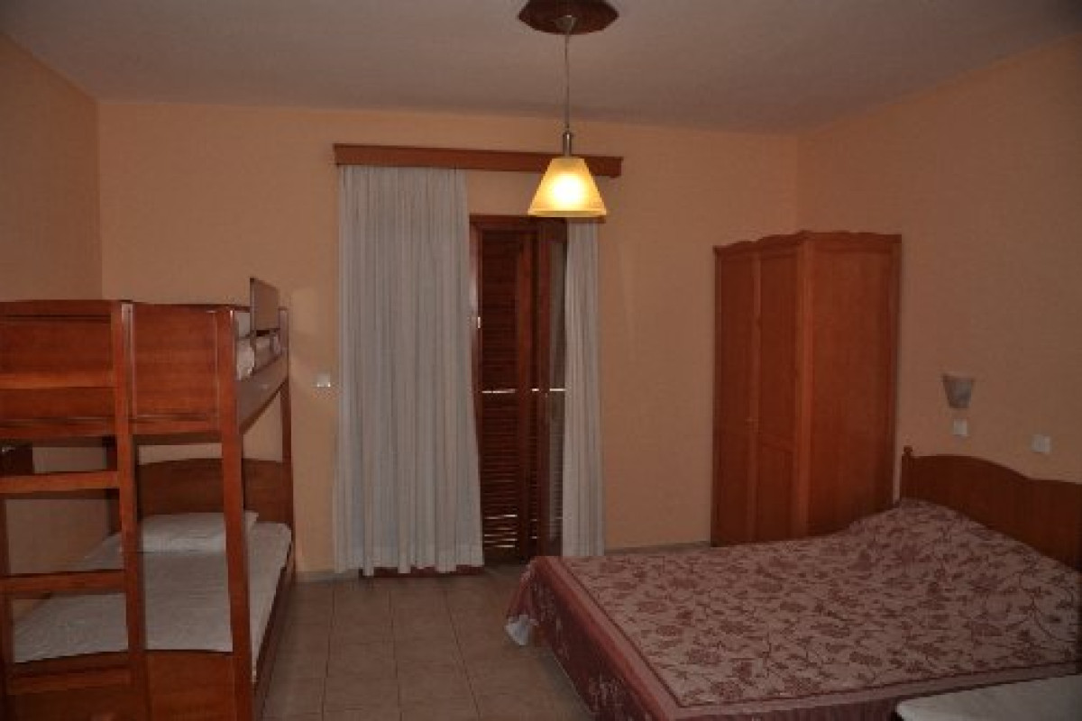 Aliston Studios ( SKALA POTAMIA)