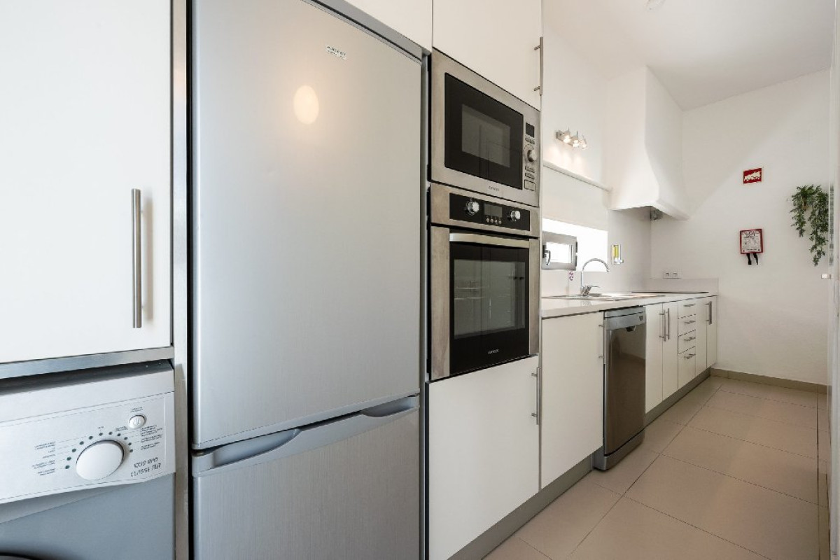 3HB Golden Beach