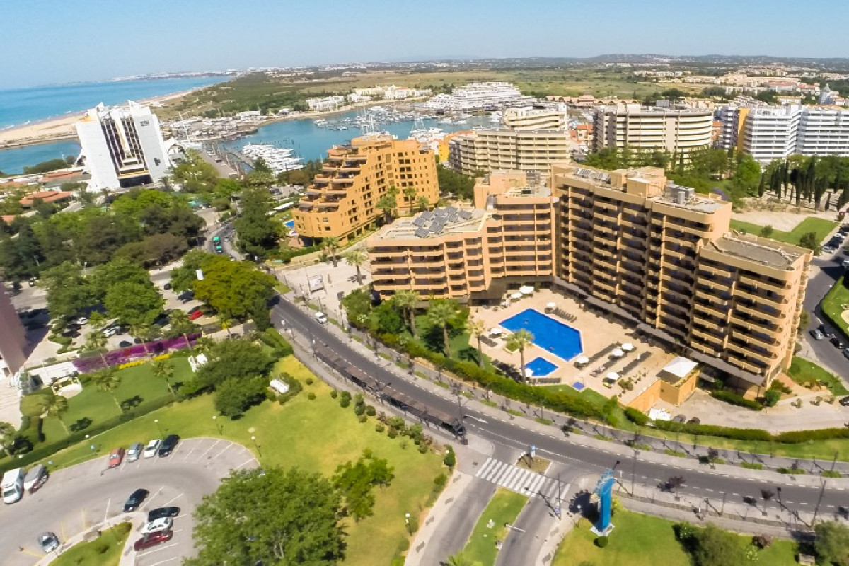 Dom Pedro Marina