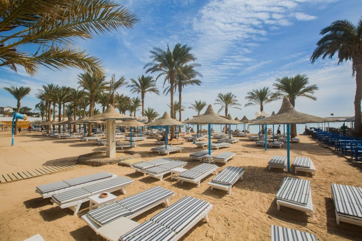 MARLIN INN AZUR BEACH RESORT