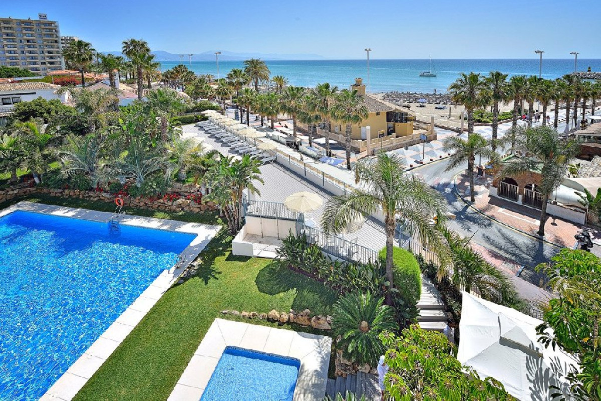 Mac Puerto Marina (Benalmadena)