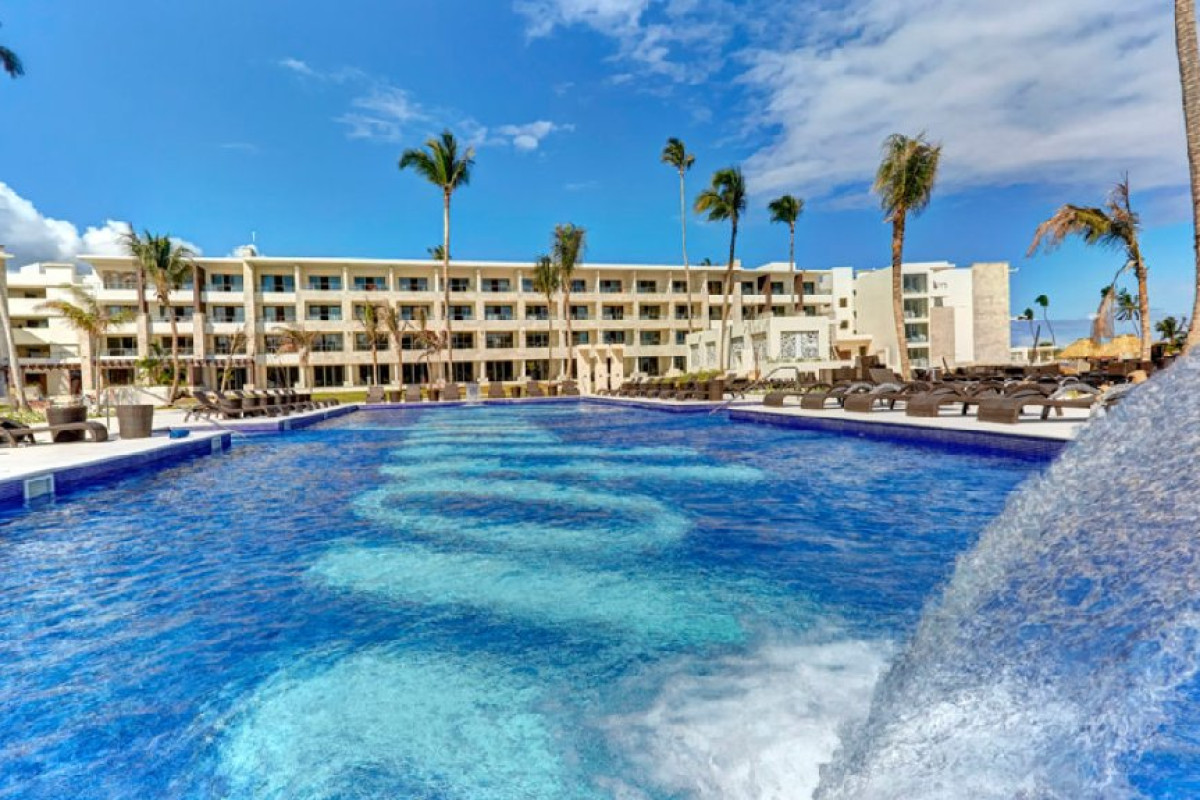 ROYALTON BAVARO RESORT AND SPA
