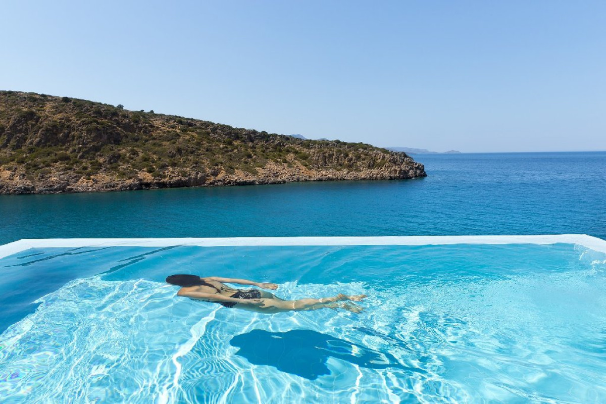 Daios Cove Luxury Resort and Villas (Vathi)