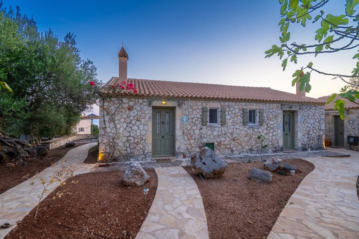 Aloni Cottages
