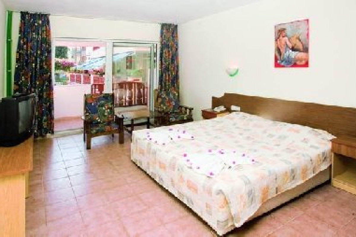 BEGONVILLE HOTEL