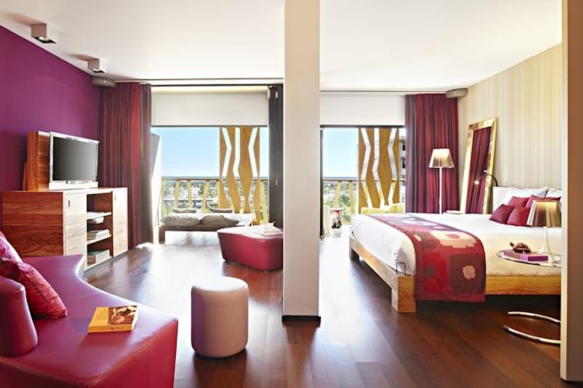 Bohemia Suites and Spa (Adults Only)