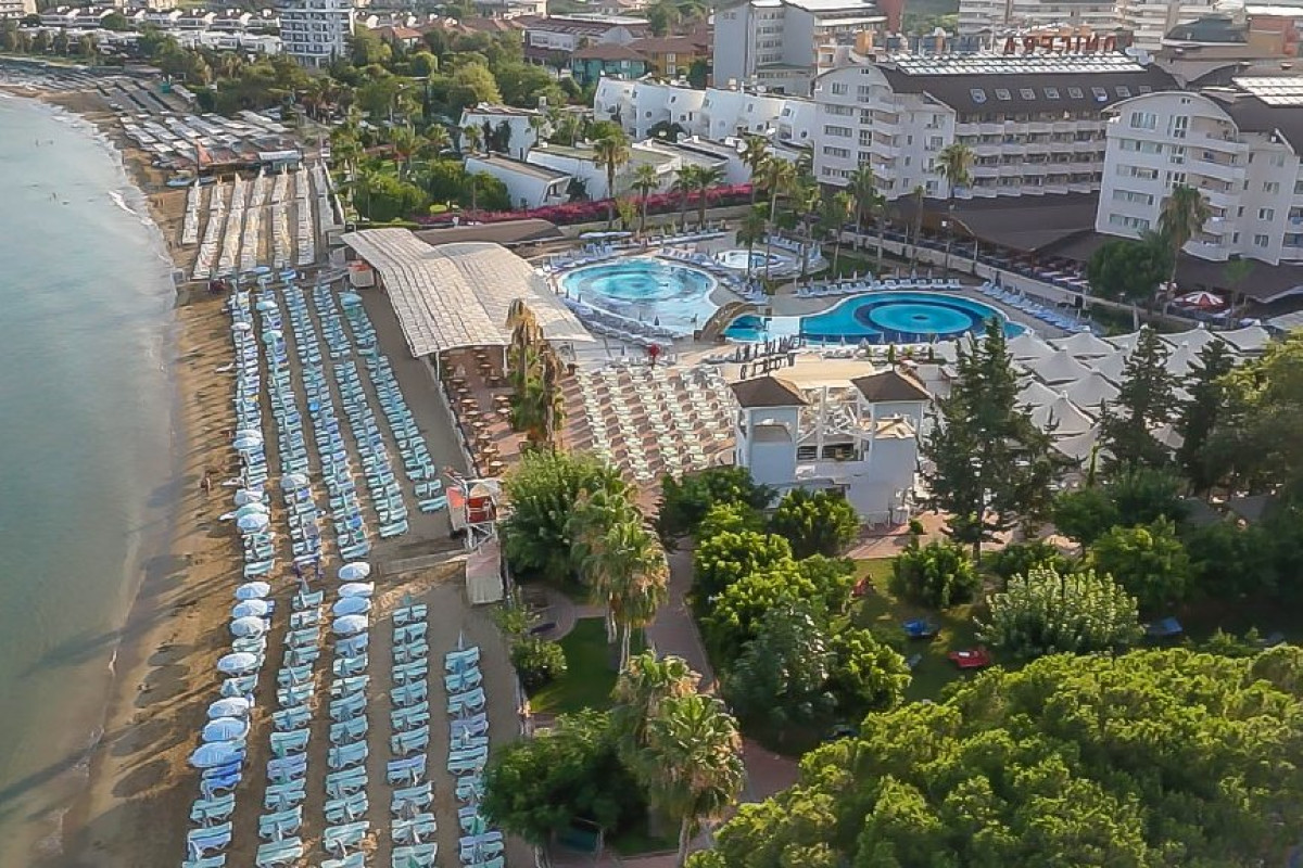 LONICERA WORLD HOTEL