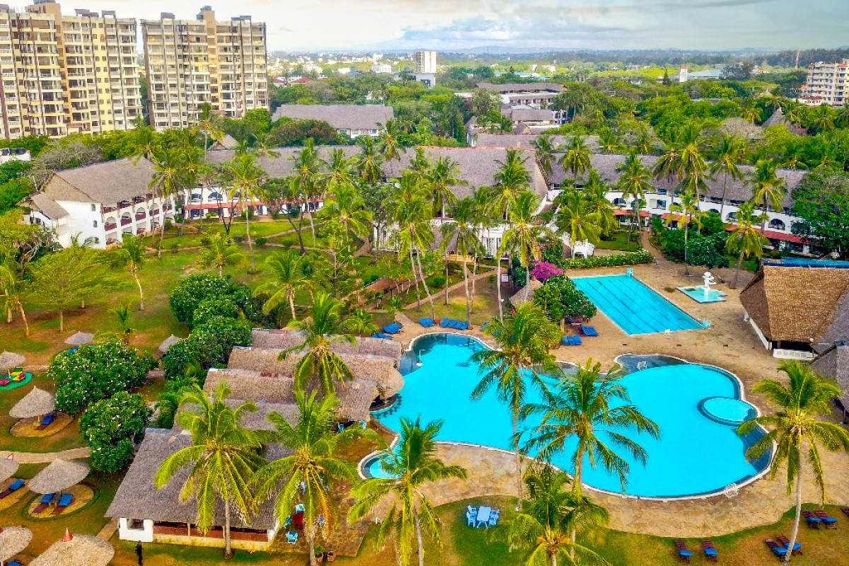 Reef Hotel