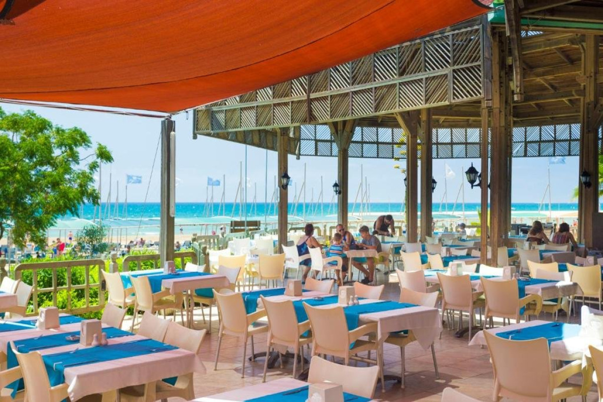 TERRACE BEACH RESORT