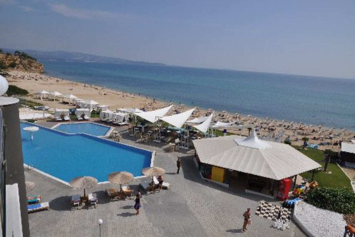 Blue Dream Palace Hotel (Tripiti)