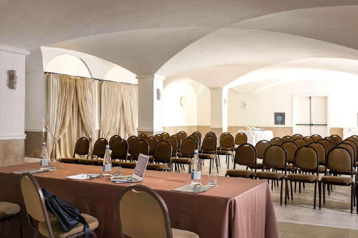 Hotel Borgobianco Resort Spa