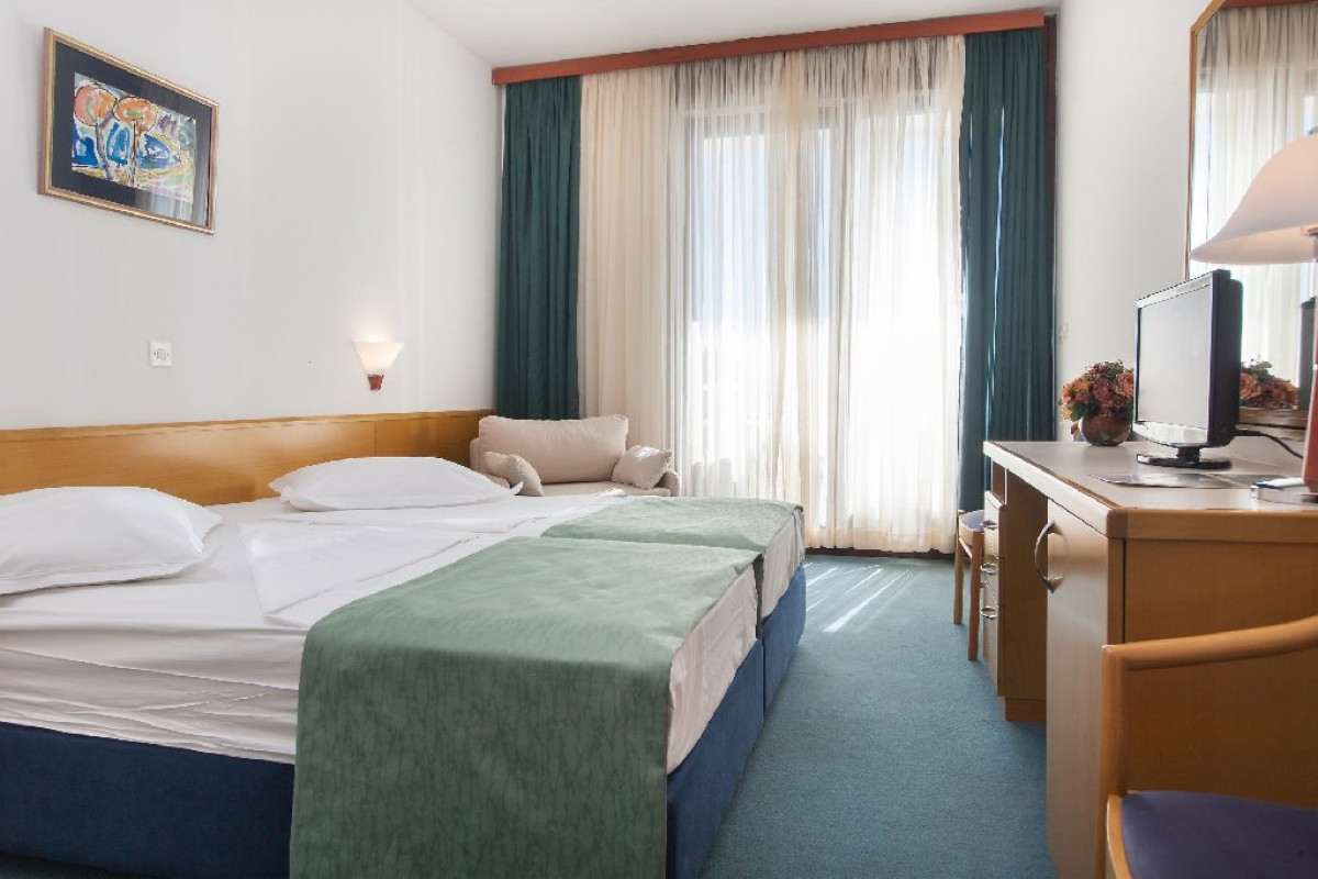 Spa Hotel Biokovka (Makarska)