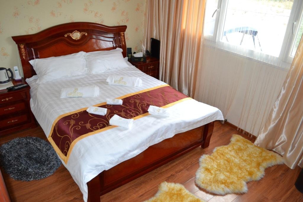 HOTEL PLUTITOR SPLENDID