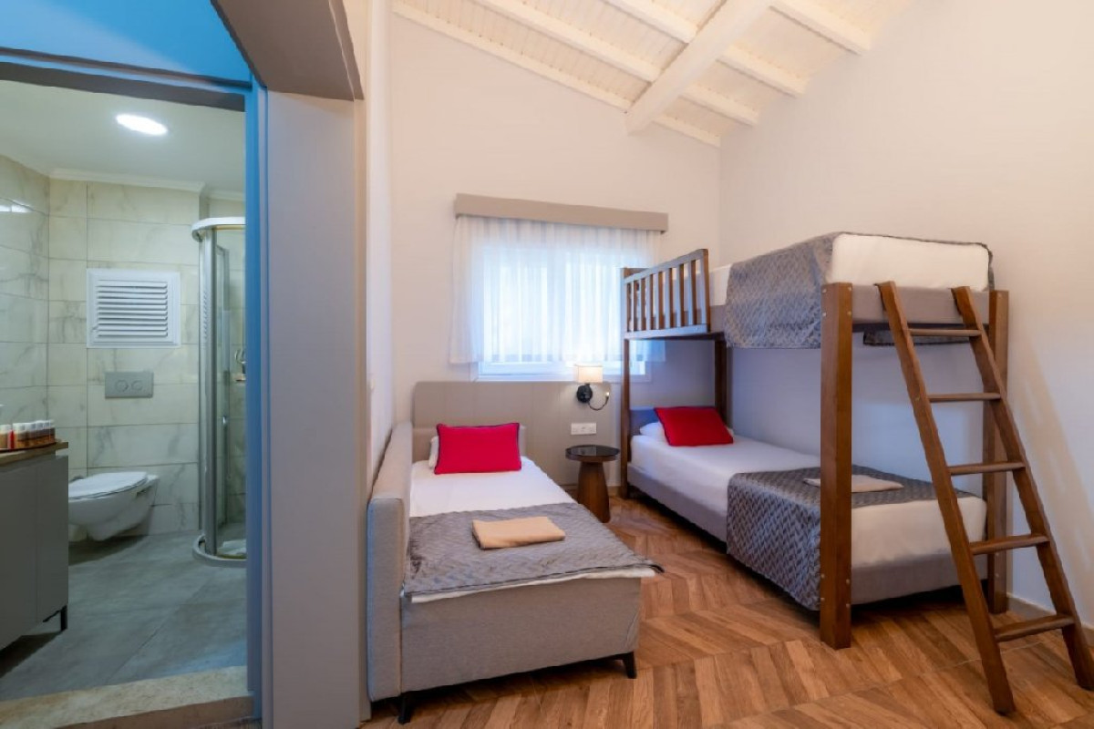 CRYSTAL FLORA BEACH RESORT