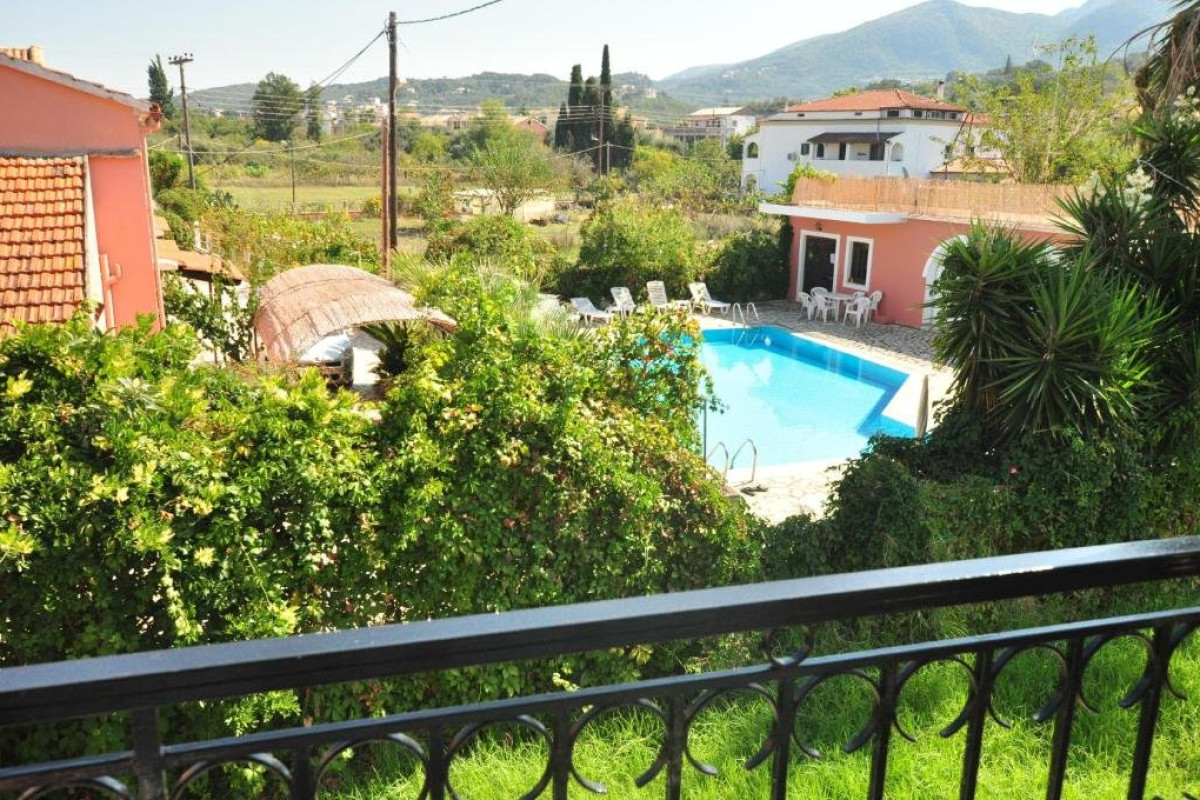 ELENA APARTMENTS (Acharavi) (C)