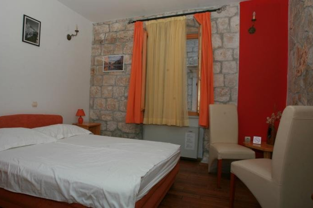 Hotel Tragos (Trogir)