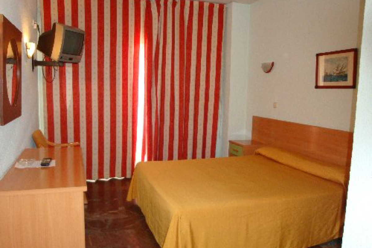 hotel inchis VILLASOL (Benalmadena)