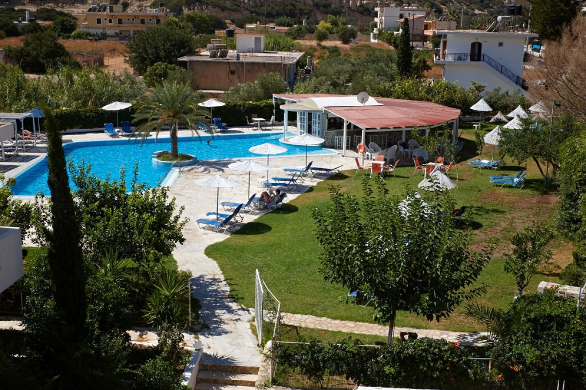 ELEA TERRA HOTEL