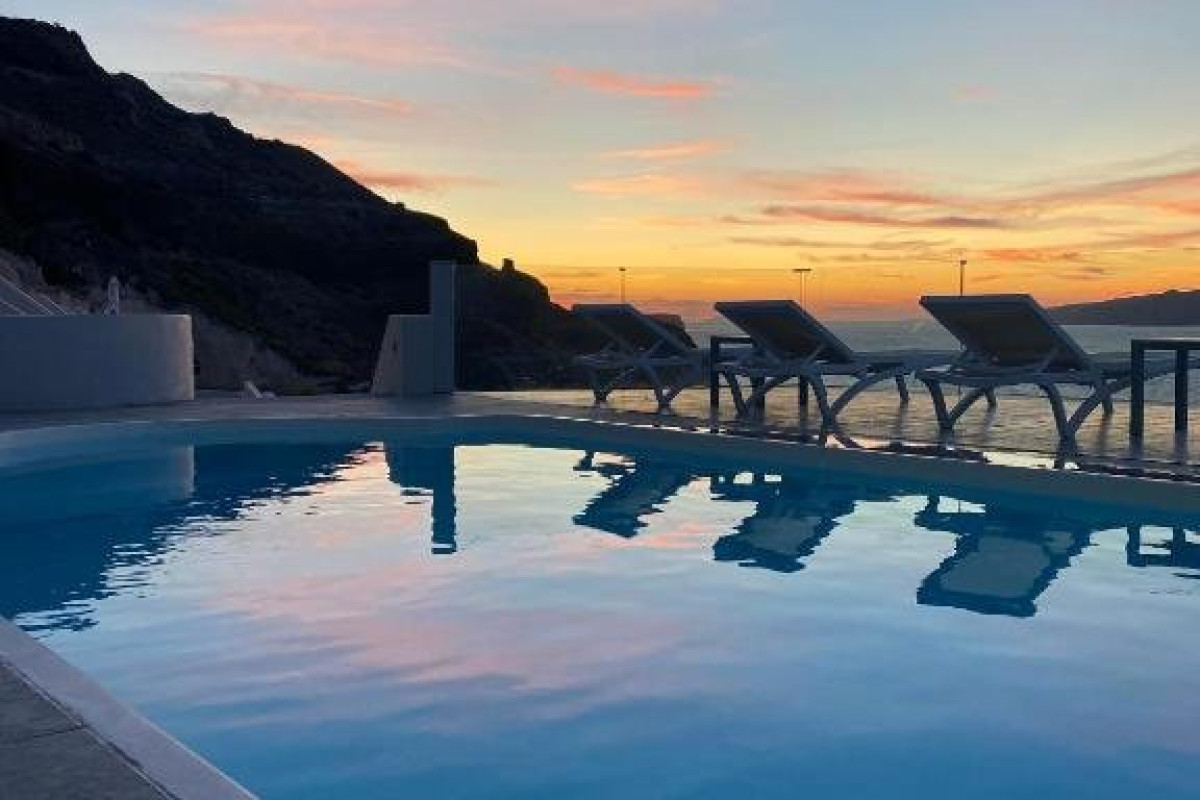 Kokkinos Villas (Akrotiri Santorini)