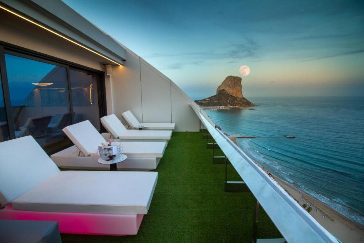 Suitopia Sol y Mar Suites (Calpe)
