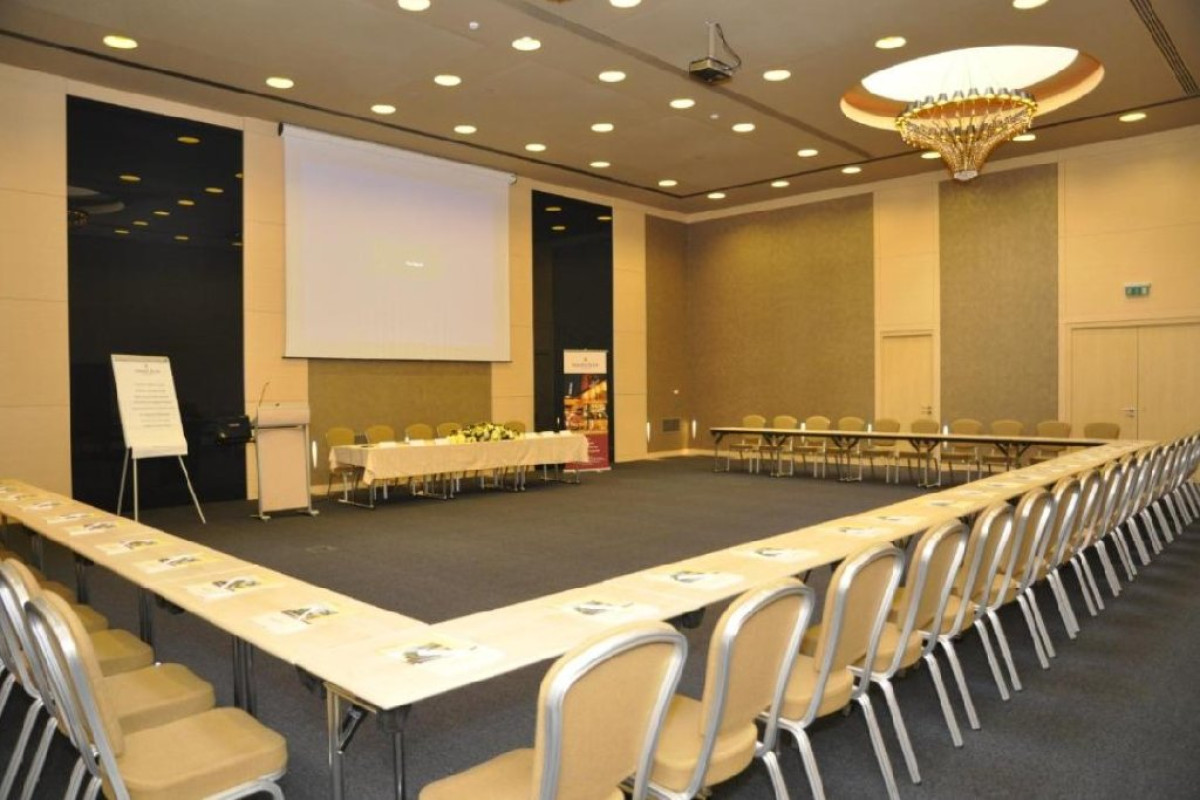 Hotel Golden Tulip Ana Dome