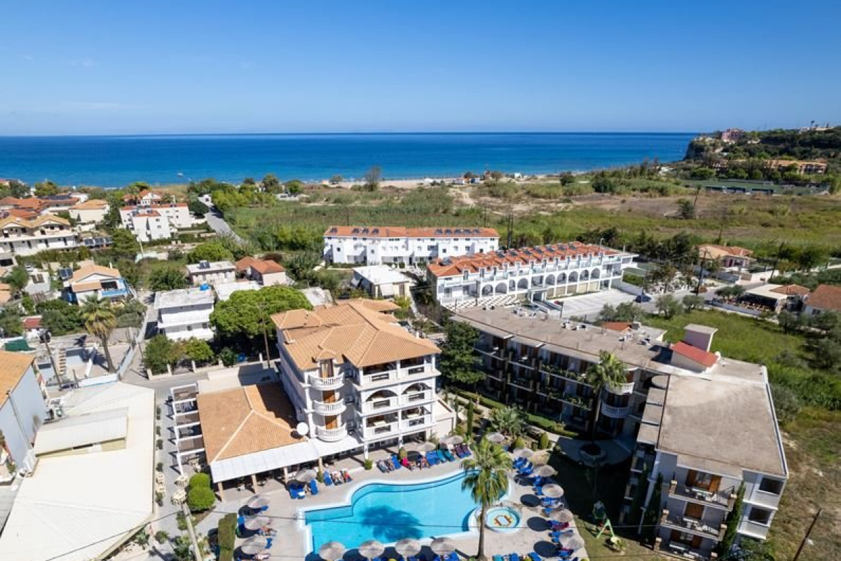 Plaza Pallas (Tsilivi)