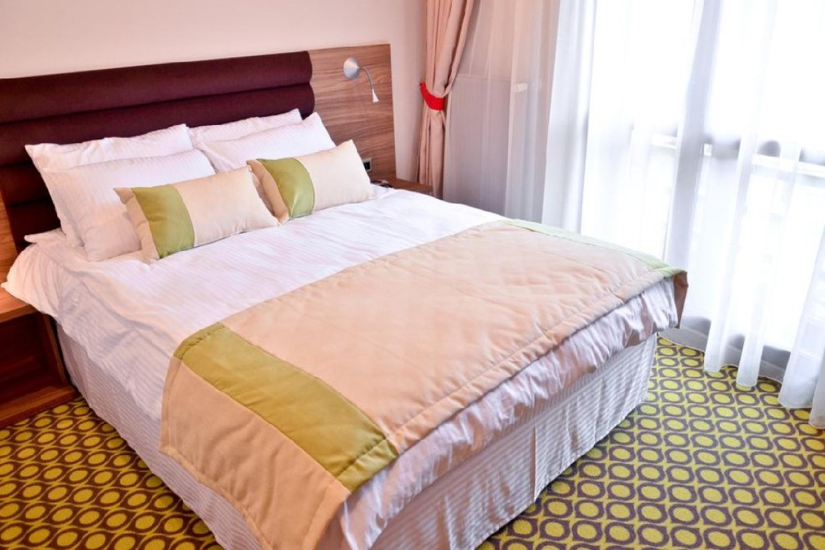Hotel Capitolina City Chic