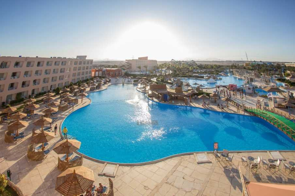 TITANIC RESORT AQUA PARK