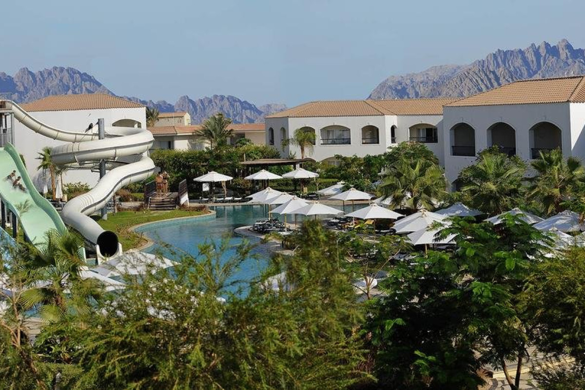 Reef Oasis Blue Bay Resort