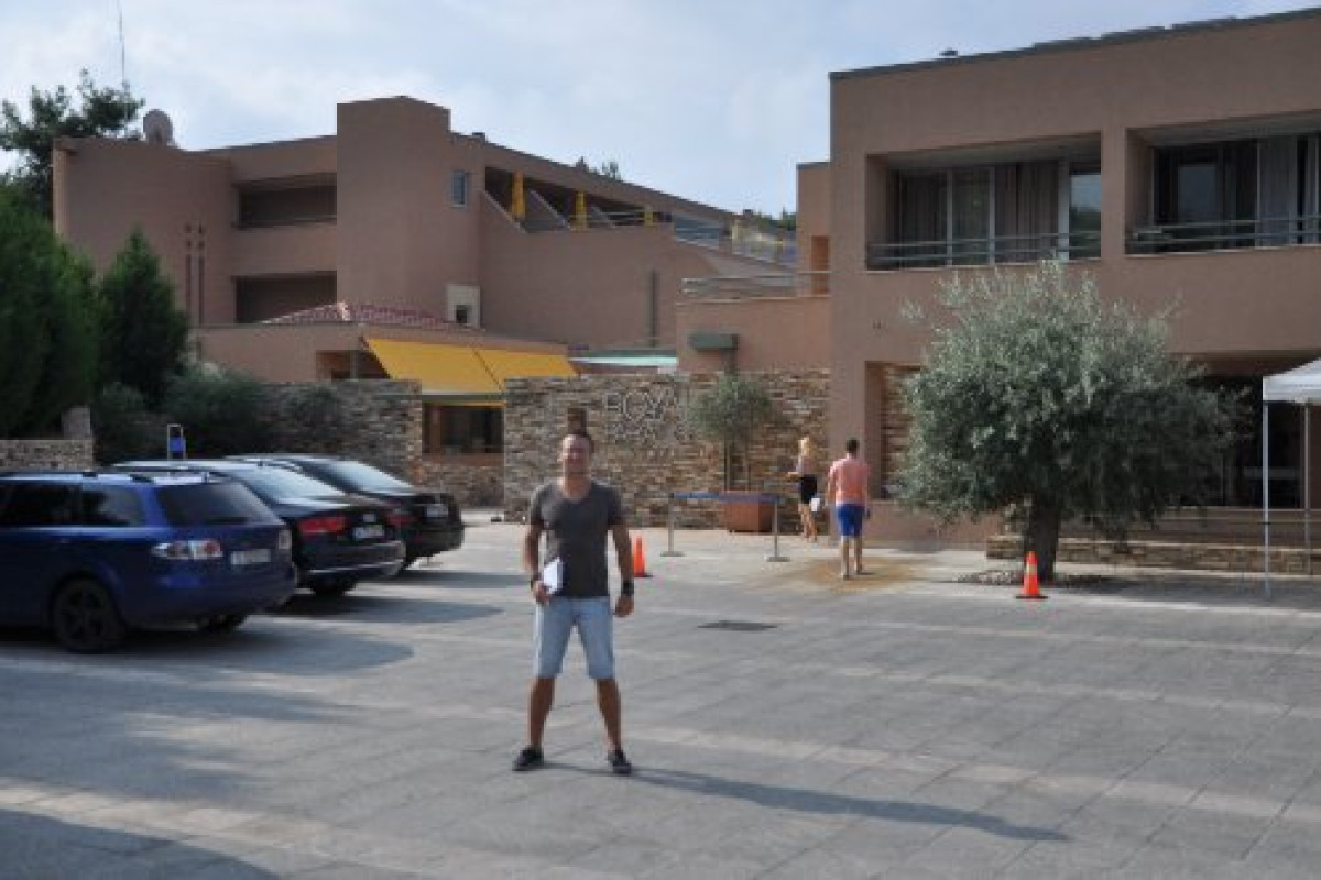 Royal Paradise Hotel (Potos)