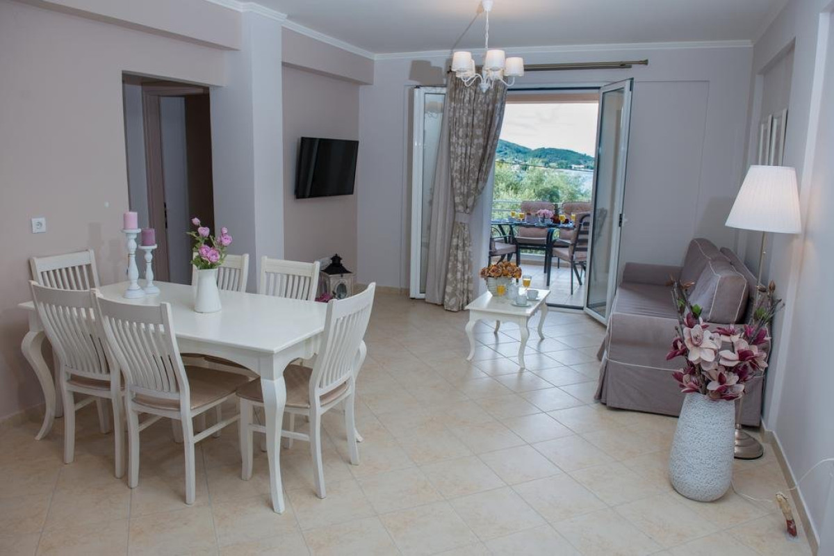 Elodia Suites (Nikiana - Nidri Area)