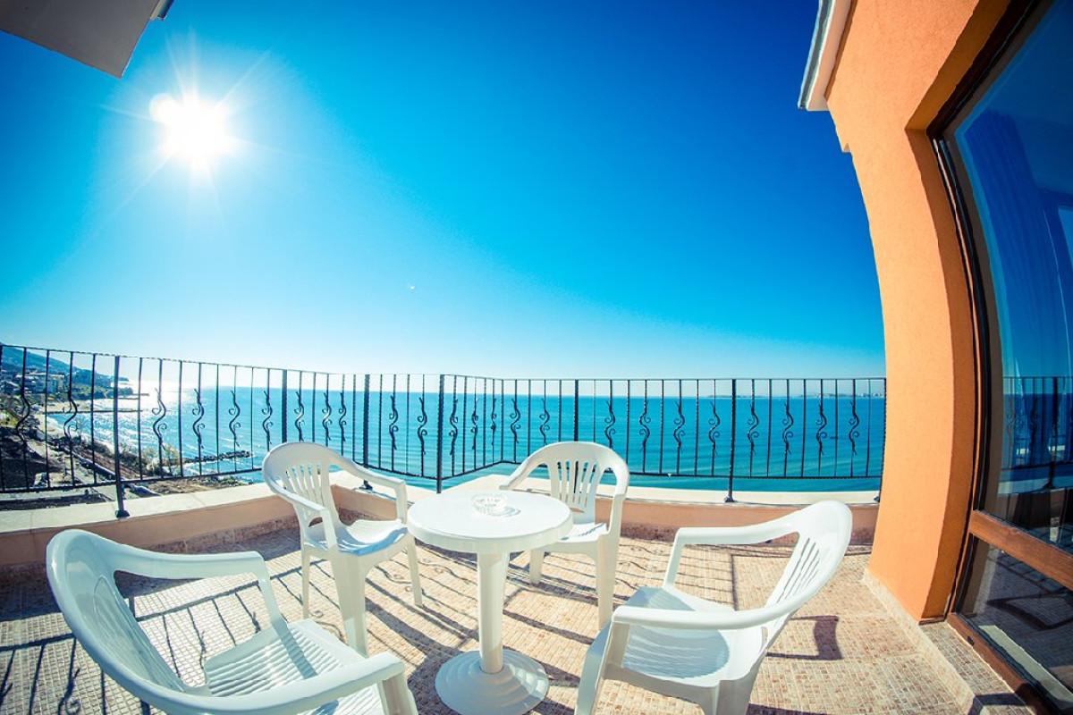PREMIER FORT BEACH