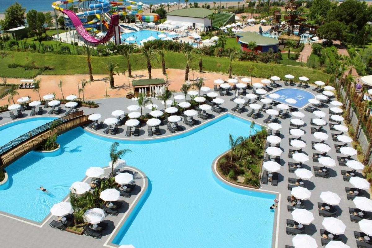 ALARCHA HOTELS RESORTS