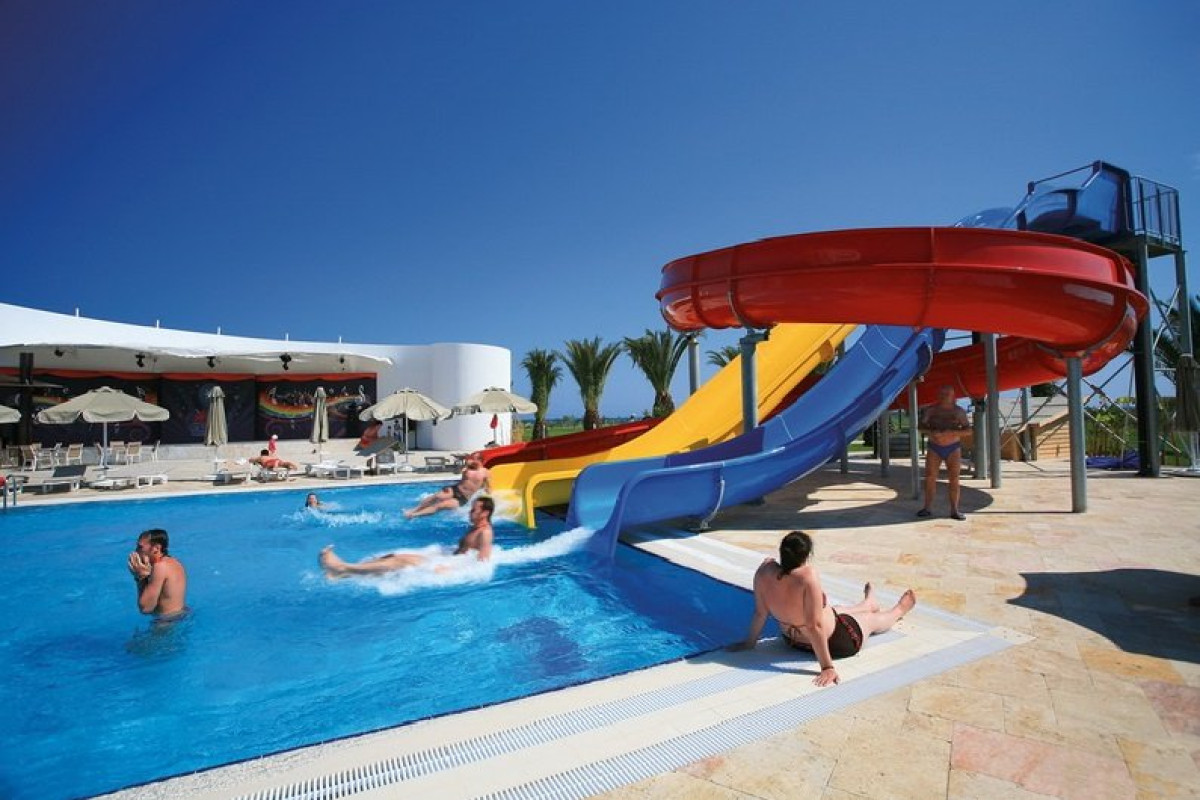 MELAS HOTEL LARA