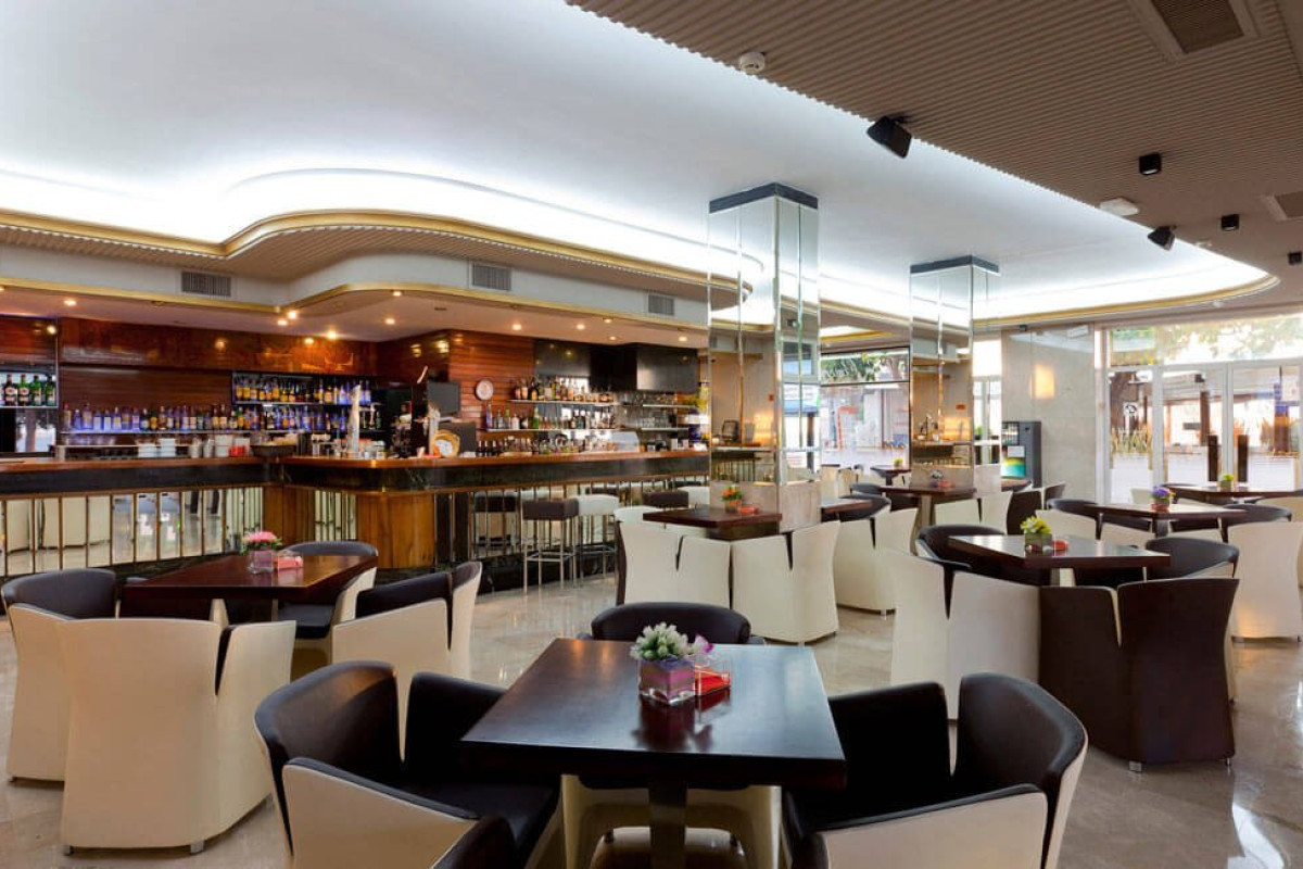 Gran Hotel Delfin (Benidorm)
