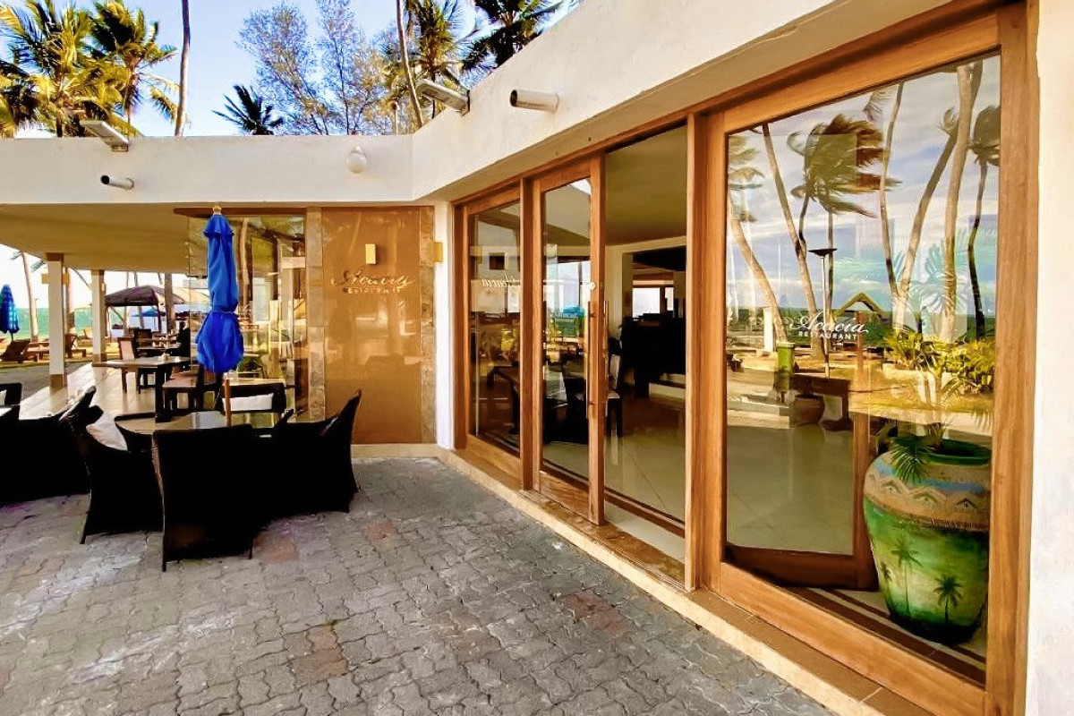 Kenya Bay Beach Hotel