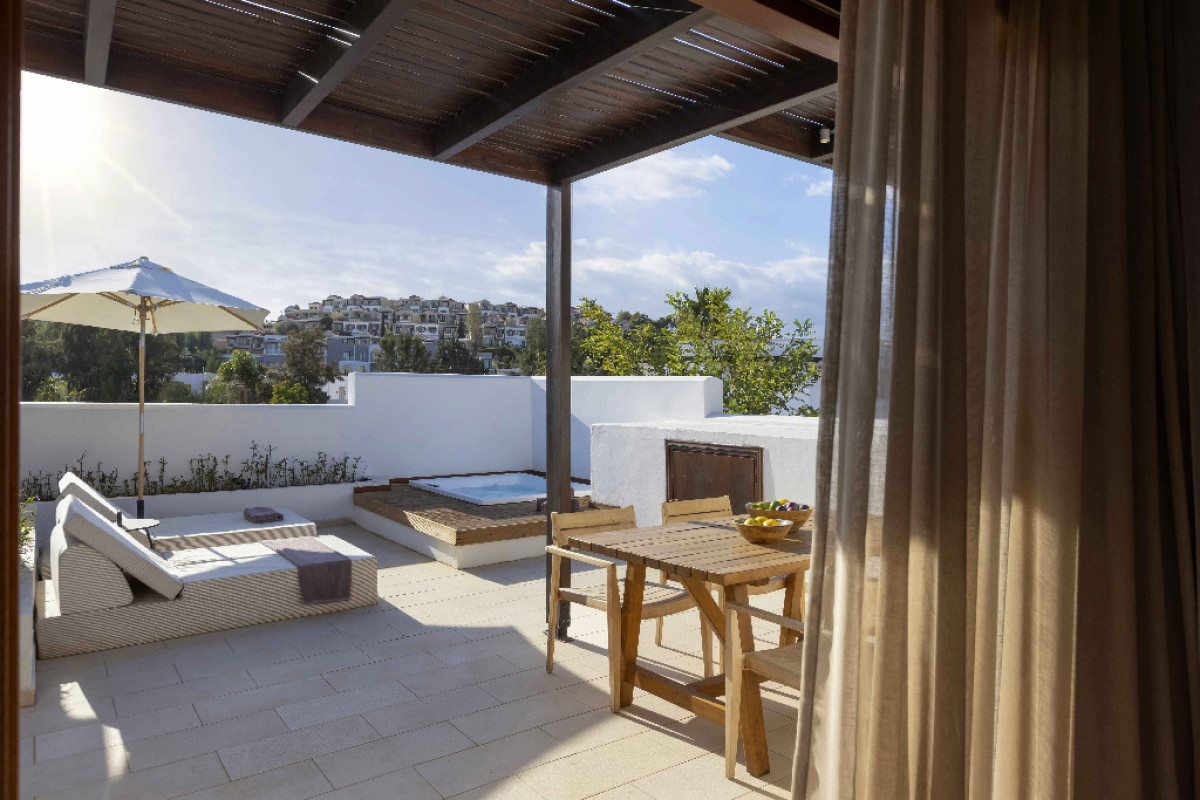 Aulus Lindos Rhodes, Curio Collection By Hilton