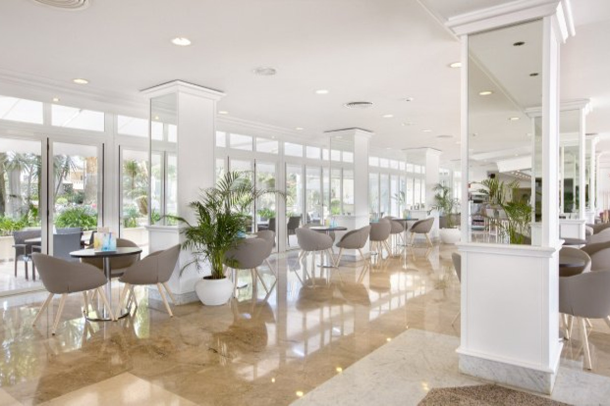 Grupotel Orient