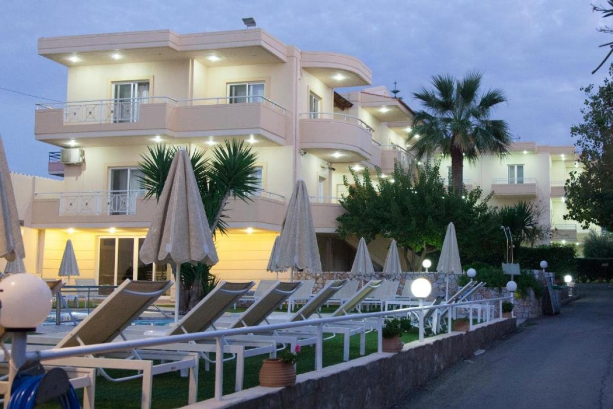 Blue Sky Apartments - Agia Marina