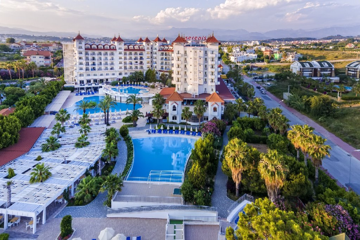 SERENIS SIDE HOTEL