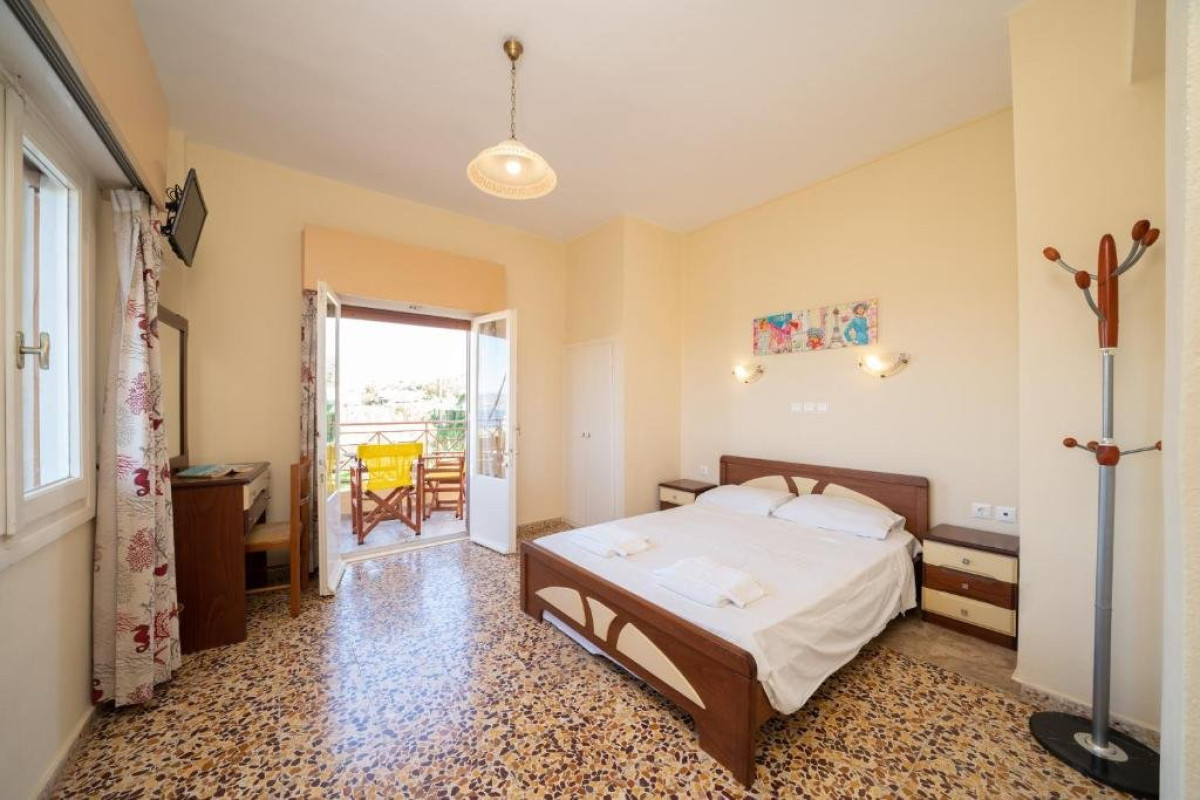 Lorenzo House Apartments