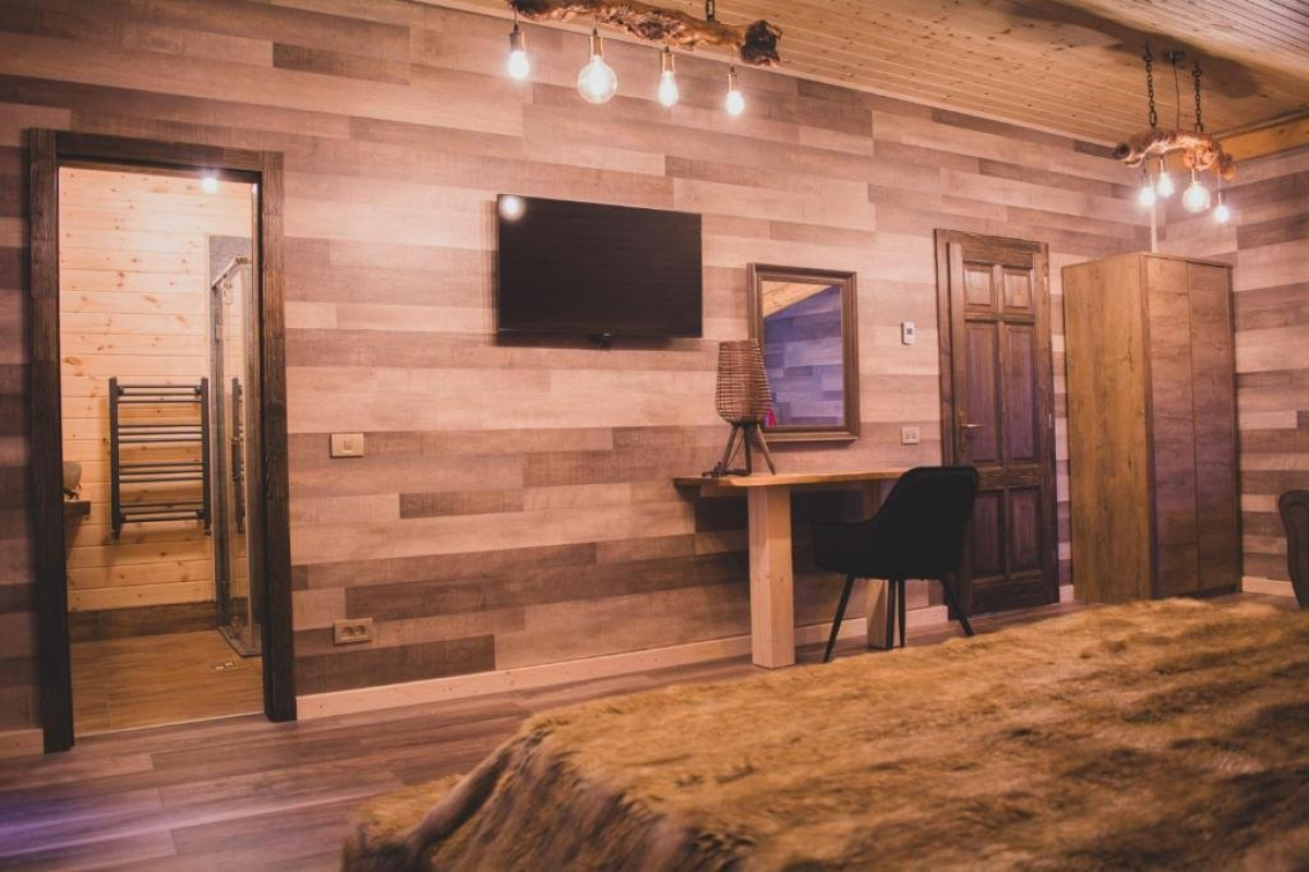 Q Chalet CMP