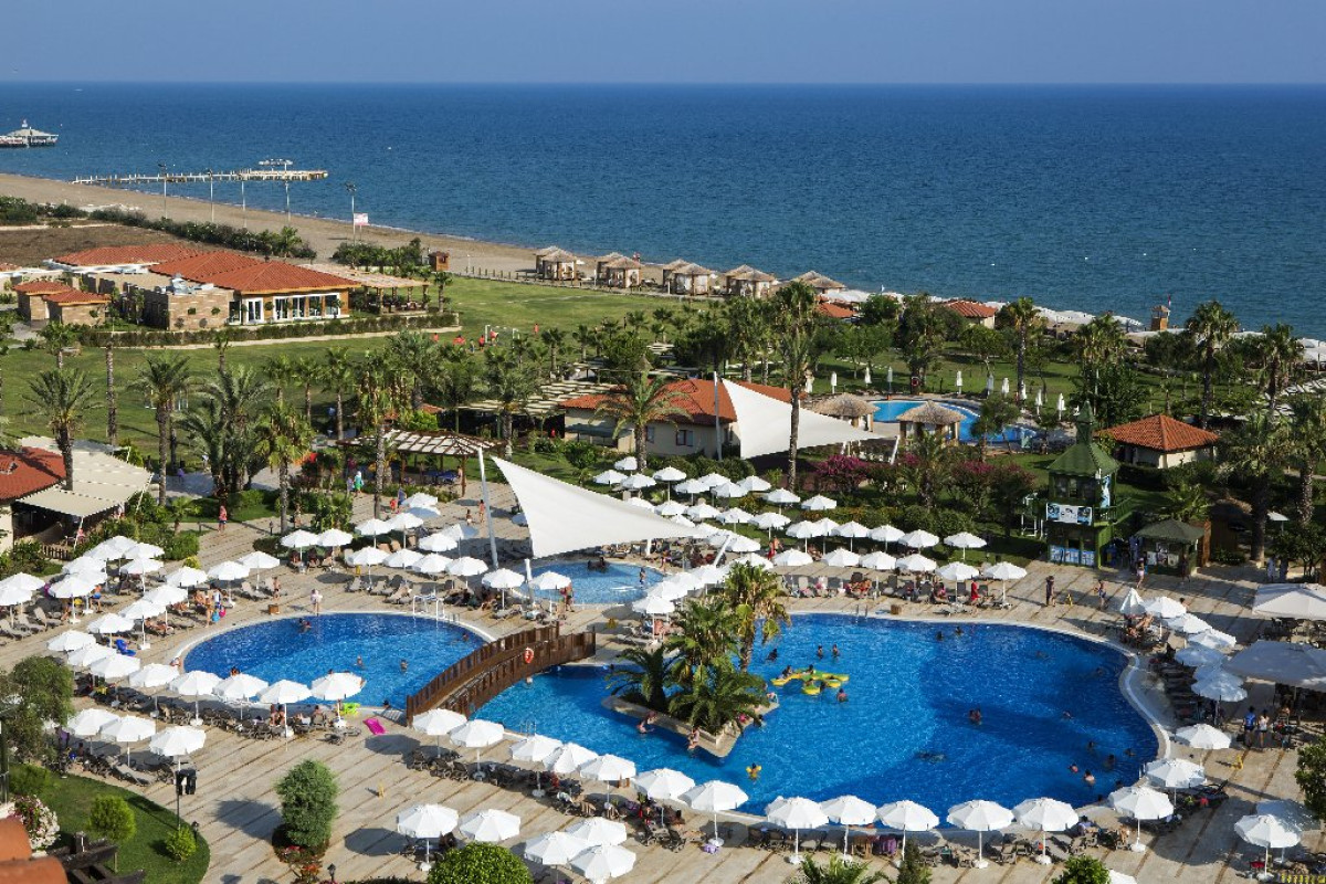 BELLIS DELUXE HOTEL