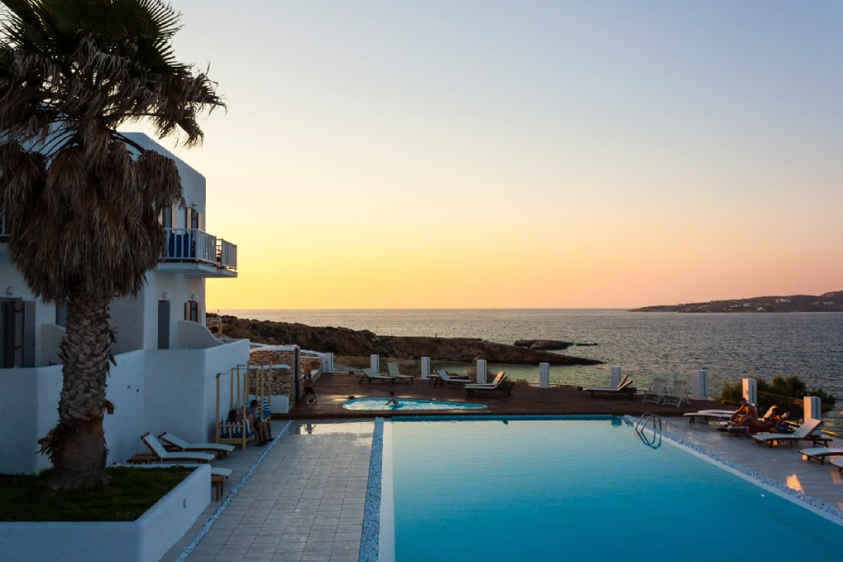 Paros Bay Boutique